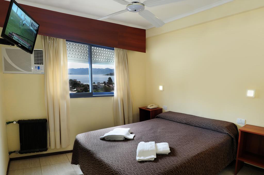 Hotel Temu Вилья-Карлос-Пас Экстерьер фото